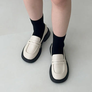 Round Classic Leather Platform Penny Loafers