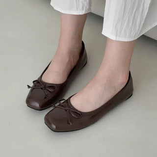 Square Ribbon Point Loafer Flats