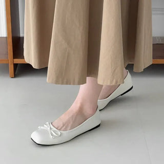 Square Ribbon Point Loafer Flats