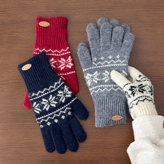 Snowflake Nordic Pattern Fingerhole Knit Gloves