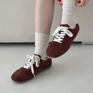 Suede Round Daily Flat Sneakers