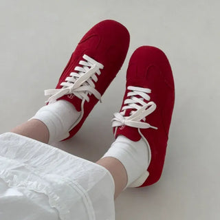 Suede Round Daily Flat Sneakers