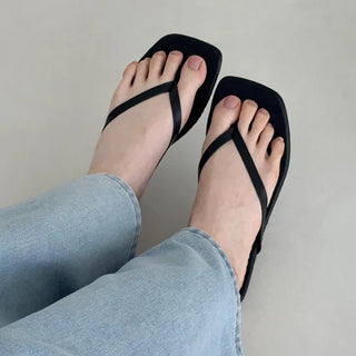 Square Twisted Strap Flip-flop Sandals/Slippers