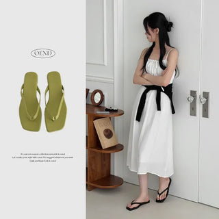 Square Slim Fit Flip-flop Slippers