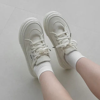 Simple Round Stitch Basic Platform Sneakers