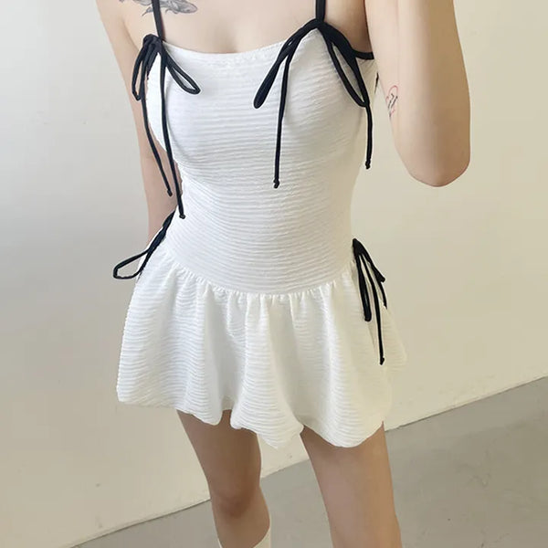 Balloon one-piece monokini swimsuit