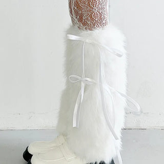 Doublebone eco-fur leg warmers in