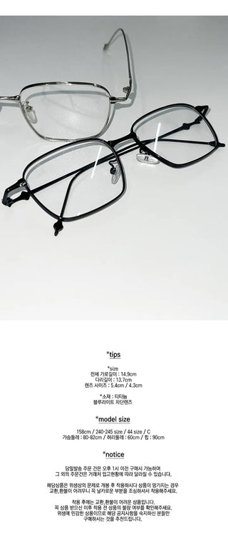 Square line silver-rimmed glasses,