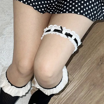 Lace thigh choker  for year-end look, party look, Halloween, and Christmas