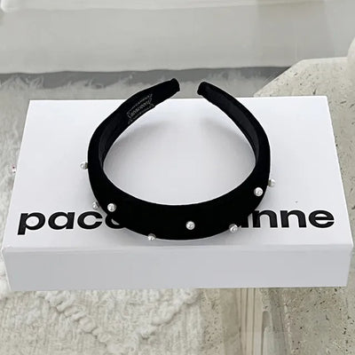 Handmade velvet pearl hairband, Christmas look for the end of the year
