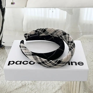 Steady check hairband  Preppy look, geek chic wedding guest look
