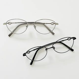 Peerpoint silver-rimmed glasses, horn-rimmed glasses