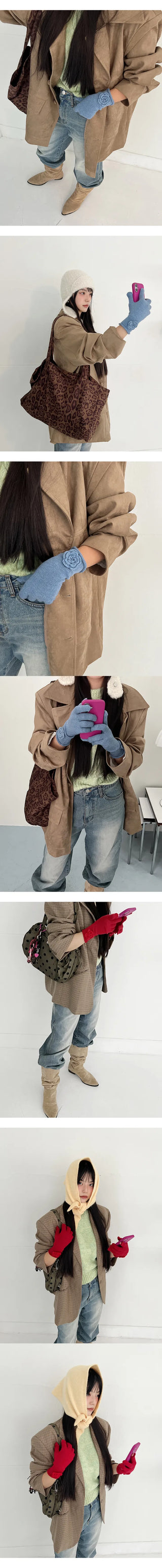 Flower knit gloves