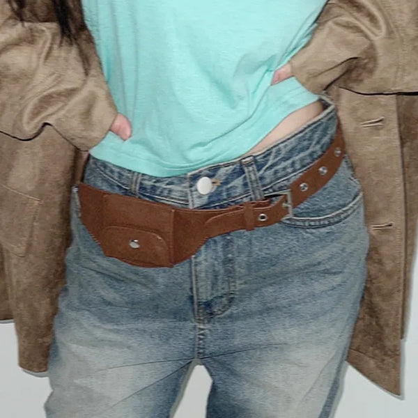 Brown pocket suede belt