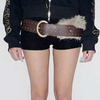 Brown studded faux fur belt for the end of the year winter look