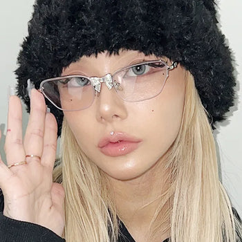 Shushu Cubic Ribbon Silver-rimmed Glasses for Christmas, year-end look