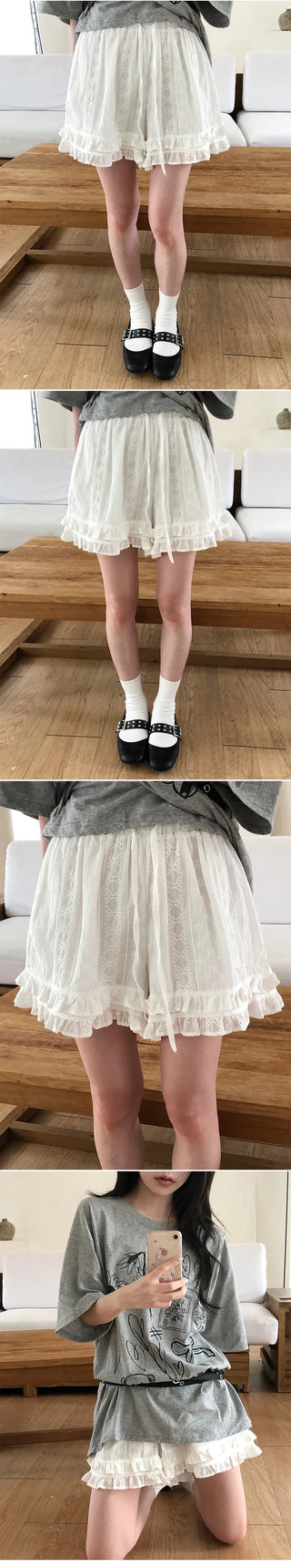 Honey Frill Punching Ruffled Shorts