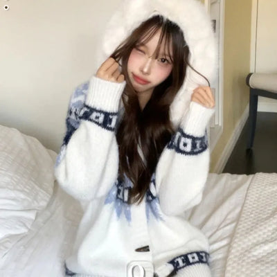 Yuma Nordic Fluffy Tteokbokki Toggle Button Knit Fur Hood Zip-up