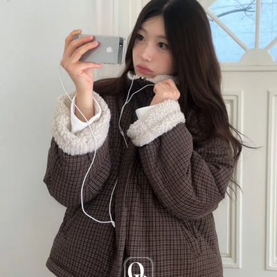 Breeze Latte two-tone check fleece high-neck collar neck two-way loose-fit padded jumper