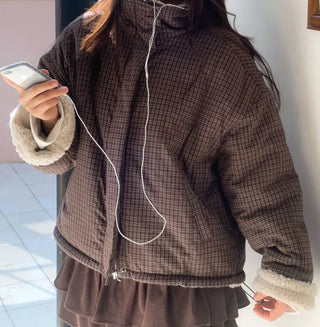 Breeze Latte two-tone check fleece high-neck collar neck two-way loose-fit padded jumper