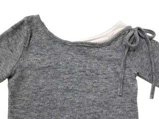 Mio color blocking ribbon one-shoulder knit in