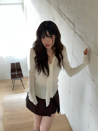 Shitoya Hem Rolled Muffler Tie Knit
