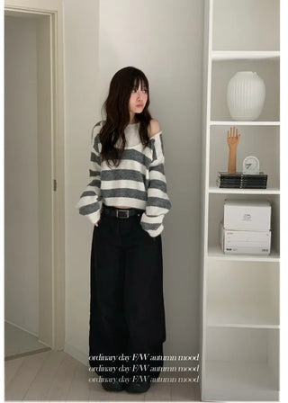 Moirin sleeveless layered color-block striped loose-fit V-neck knit