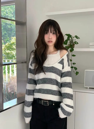 Moirin sleeveless layered color-block striped loose-fit V-neck knit