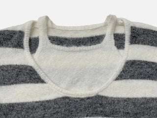 Moirin sleeveless layered color-block striped loose-fit V-neck knit
