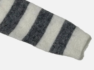 Moirin sleeveless layered color-block striped loose-fit V-neck knit