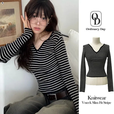 Moodwave Slim Fit Striped Long Sleeve Heart V-Neck Golji Knit