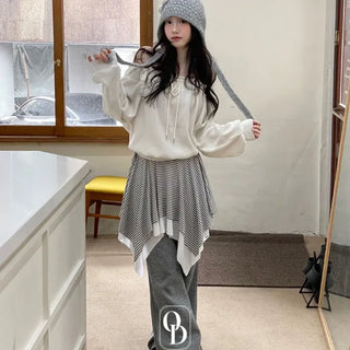 Aimai Fleece Shirring Boat Neck Off-Shoulder Man-to-Man Knit
