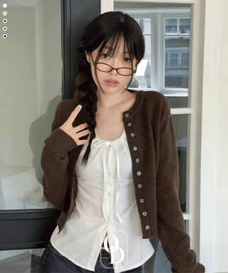 Diorli Slim Fit Button Round Neck Wool Knit Cardigan