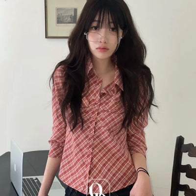 Suet check collar flap pocket rolled long sleeve shirt blouse