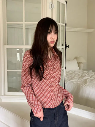 Suet check collar flap pocket rolled long sleeve shirt blouse