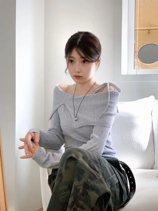 Lovely Ribbon Team Off-Shoulder Golji Long Sleeve Knit