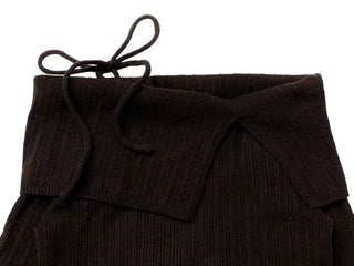 Lovely Ribbon Team Off-Shoulder Golji Long Sleeve Knit