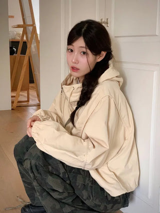 Komorebi high-neck hem string loose-fit hooded zip-up jumper