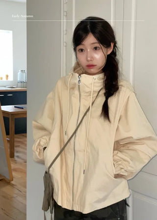 Komorebi high-neck hem string loose-fit hooded zip-up jumper