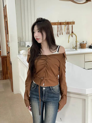 Devel belt strap slim fit collar neck off-shoulder shirring blouse in