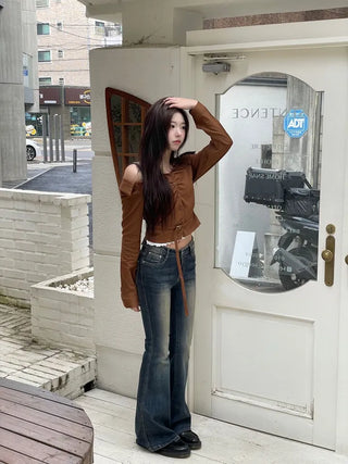 Devel belt strap slim fit collar neck off-shoulder shirring blouse in