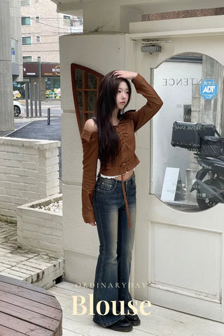 Devel belt strap slim fit collar neck off-shoulder shirring blouse in
