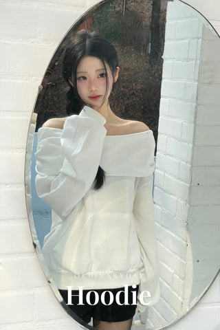 Lulu two-way off-shoulder turtle loose fit hoodie