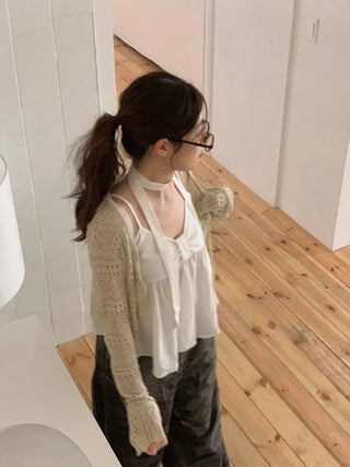 Poety Vintage Flare Ribbon Sleeveless Sleeveless Blouse Muffler Set