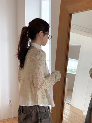 Poety Vintage Flare Ribbon Sleeveless Sleeveless Blouse Muffler Set