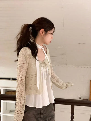 Poety Vintage Flare Ribbon Sleeveless Sleeveless Blouse Muffler Set