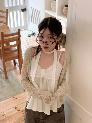 Poety Vintage Flare Ribbon Sleeveless Sleeveless Blouse Muffler Set