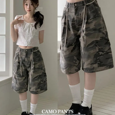 Camo Vintage Pin Tuck Strap Cargo Bermuda Pants 3 sizes