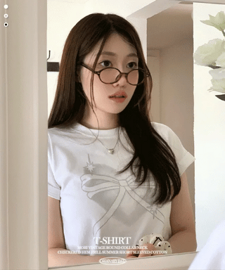 Abi Heart Ribbon Print Short Sleeve Slim Short Sleeve T-Shirt