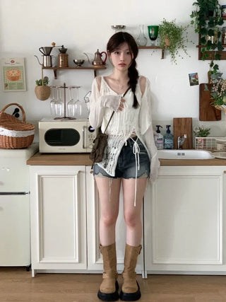 Yui's slim fit wave see-through slim long sleeve V-neck cardigan in